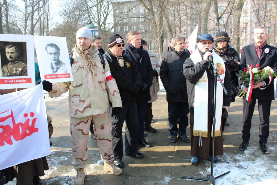 Narodowy Dzień Pamięci Żołnierzy Wyklętych. Uroczystość na pl. Inwalidów w Krakowie