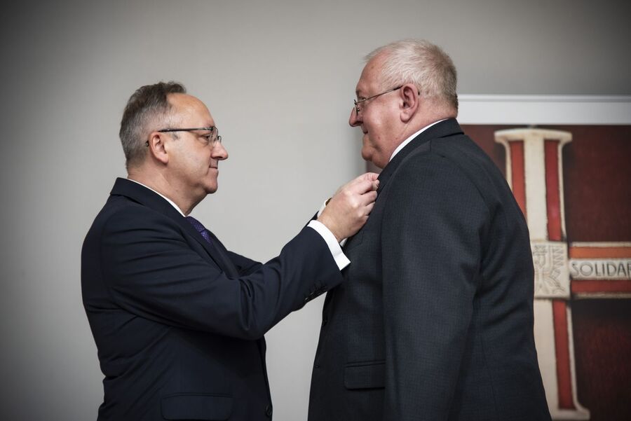 Kraków. Uroczystość wręczenia odznaczeń Krzyż Wolności i Solidarności. Fot. Agnieszka Masłowska (IPN)