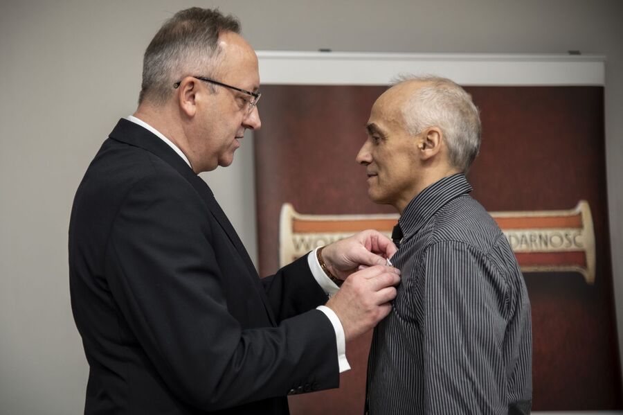 Kraków. Uroczystość wręczenia odznaczeń Krzyż Wolności i Solidarności. Fot. Agnieszka Masłowska (IPN)