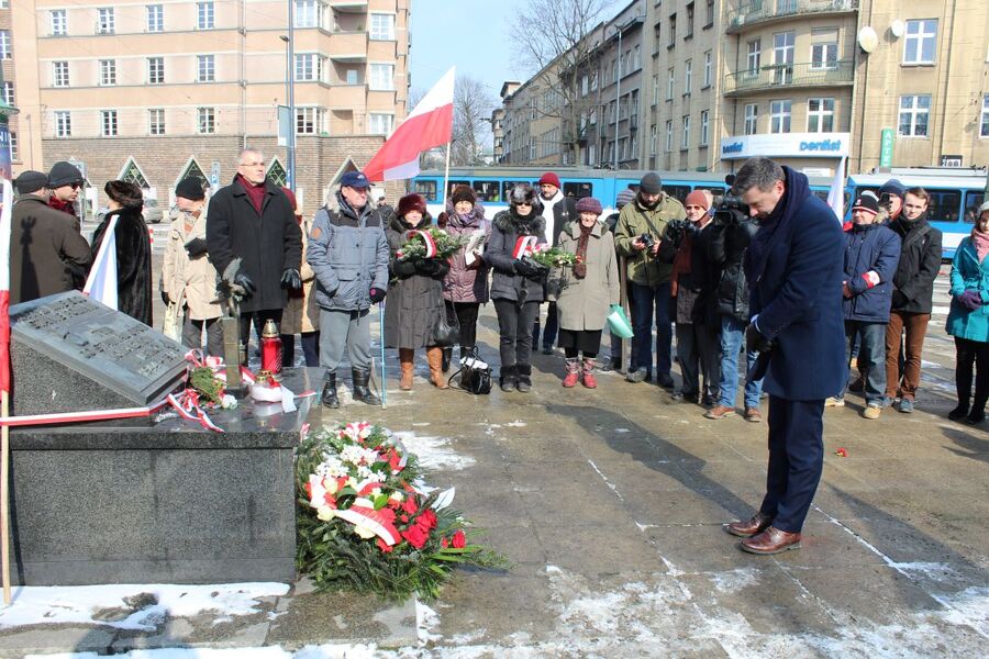 Narodowy Dzień Pamięci Żołnierzy Wyklętych. Uroczystość na pl. Inwalidów w Krakowie