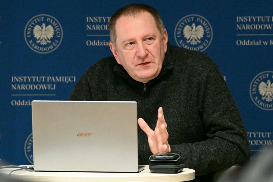 Projekt „Łączka i inne miejsca poszukiwań”. Zajęcia w siedzibie krakowskiego IPN. Fot. Janusz Ślęzak (IPN)