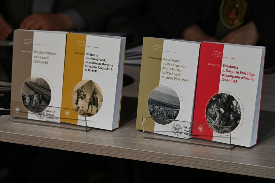 Archiwalna środa o kolekcji dokumentów Tadeusza Starzyka. Fot. Janusz Ślęzak (IPN)