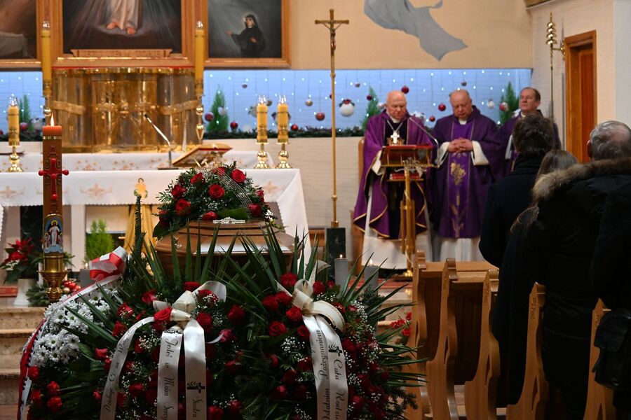 Uroczystości pogrzebowe Krzysztofa Owczarka w Zakopanem. Fot. Janusz Ślęzak (IPN)