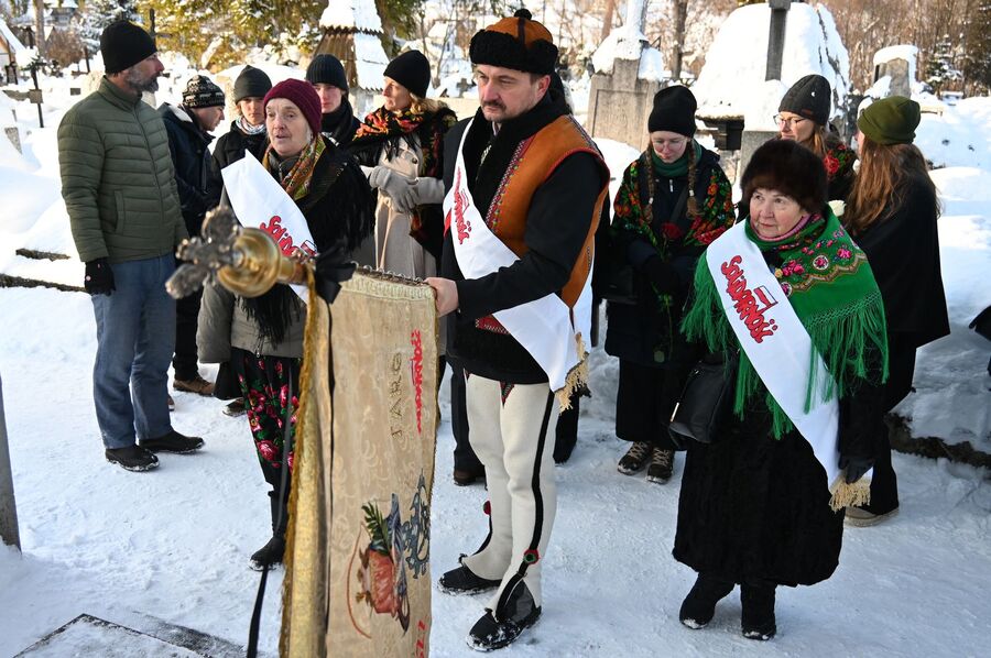 Uroczystości pogrzebowe Krzysztofa Owczarka w Zakopanem. Fot. Janusz Ślęzak (IPN)