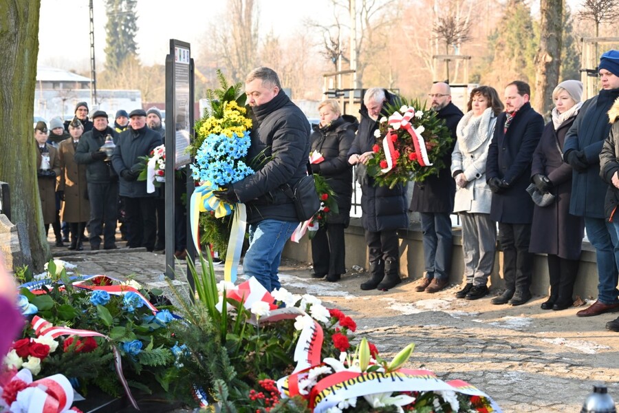 Uroczystość w 81. rocznicę marszu śmierci więźniów z KL Auschwitz. Fot. Żaneta Wierzgacz (IPN)