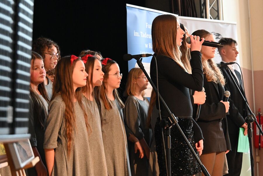 152. rocznica urodzin Wincentego Witosa. Uroczystości w Wierzchosławicach. Fot. Janusz Ślęzak (IPN)