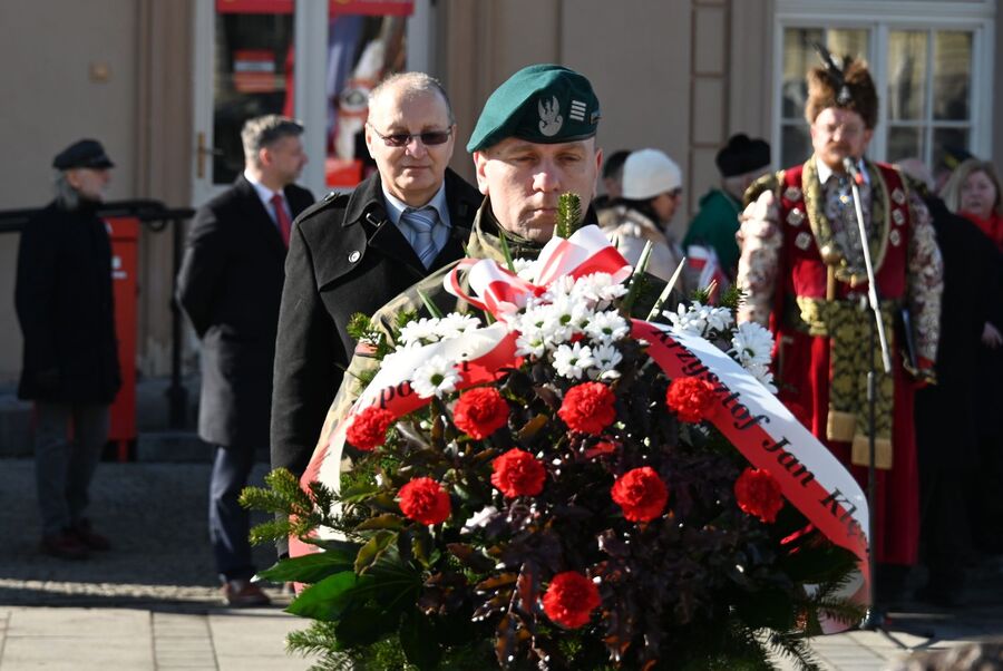 Kraków. Uroczystość w 22. rocznicę śmierci Ryszarda Kuklińskiego. Fot. Janusz Ślęzak (IPN)