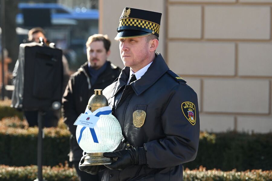Kraków. Uroczystość w 22. rocznicę śmierci Ryszarda Kuklińskiego. Fot. Janusz Ślęzak (IPN)