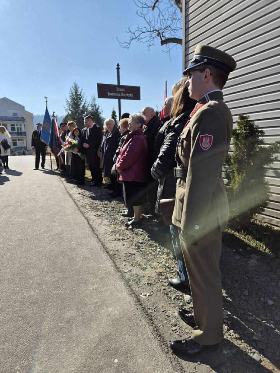 W Wieliczce otwarto Trakt Janusza Kurtyki. Fot. Radosław Kurek (IPN)