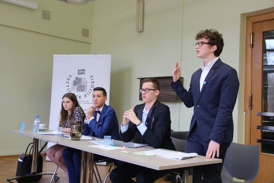 Małopolski Finał Debat Historycznych IPN 2018