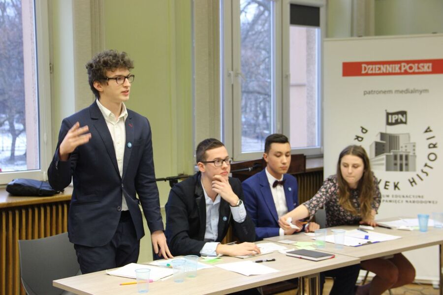 Małopolski Finał Debat Historycznych IPN 2018