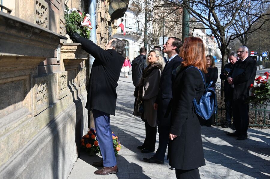 W Krakowie uczczono profesorów i studentów tajnego nauczania. Fot. Janusz Ślęzak (IPN)