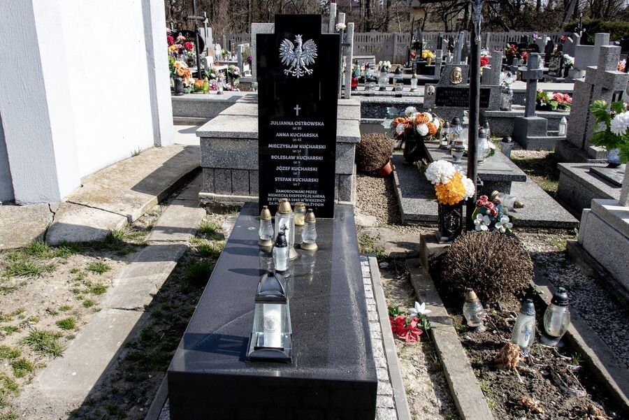 Cmentarz w Kozłowie koło Miechowa. Fot. Aneta Górecka-Zawartka (IPN)