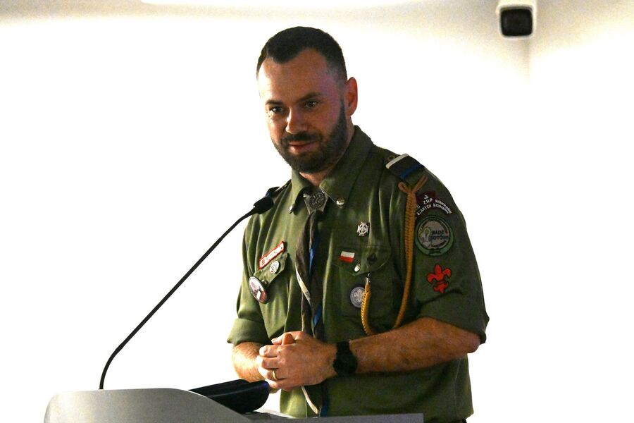 Wręczyliśmy nagrody laureatom konkursu harcerskiego. Fot. Janusz Ślęzak (IPN)