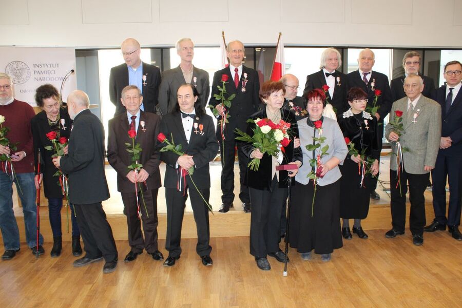 Prezes IPN wręczył w Krakowie Krzyże Wolności i Solidarności