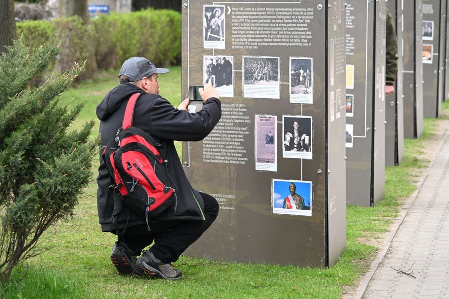 Spotkania edukacyjne i wystawa IPN w Nowym Targu. Fot. Janusz Ślęzak (IPN)
