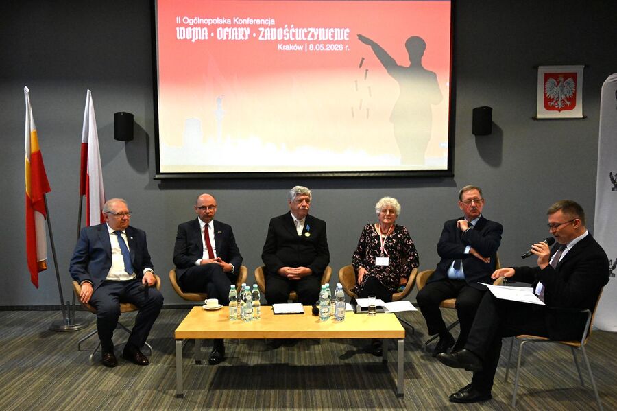 Konferencji „Wojna – Ofiary – Zadośćuczynienie” w Krakowie. Fot. Janusz Ślęzak (IPN)