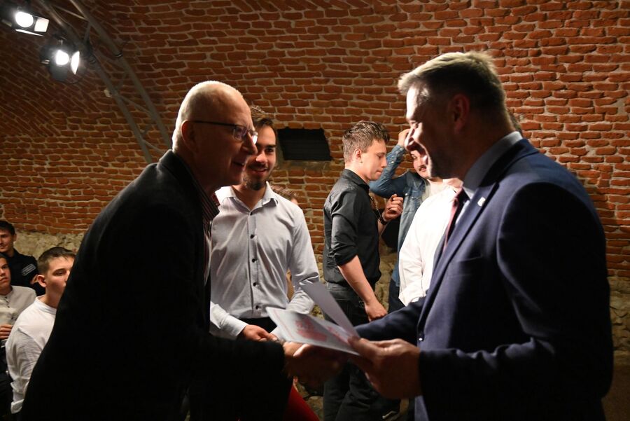 Silni Polską. Regionalna gala finałowa konkursu w Krakowie. Fot. Janusz Ślęzak (IPN)