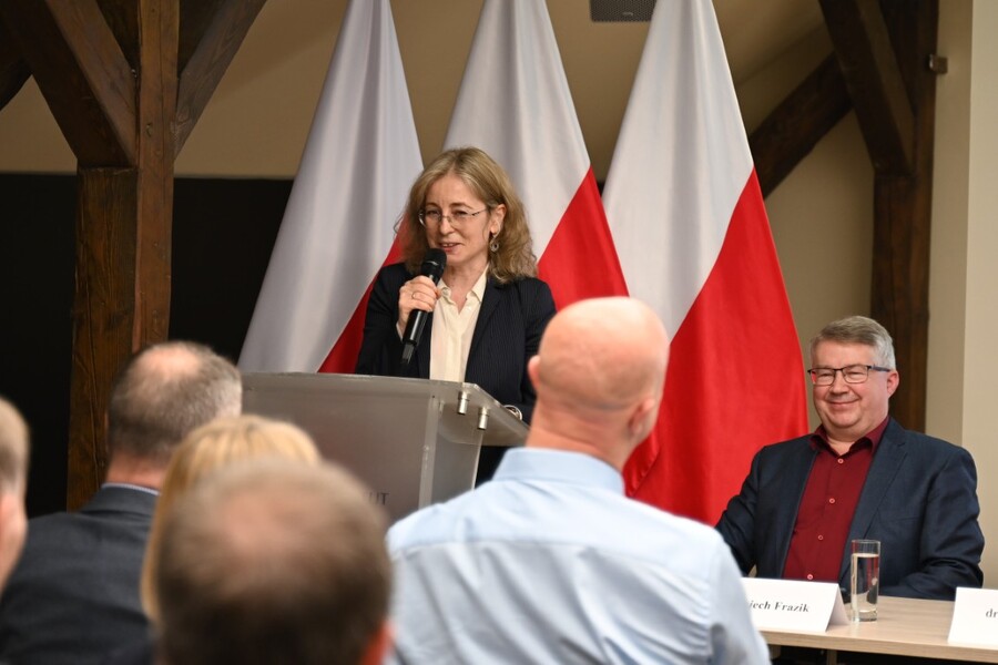 Konferencja naukowa „Poza regulaminem, poza służbą, poza prawem. Codzienność, praktyki nieformalne i życie pozazawodowe funkcjonariuszy SB w latach 1956-1990”. Fot. Żaneta Wierzgacz (IPN)