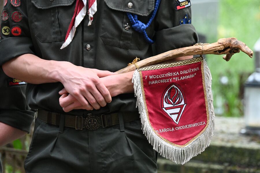 Uroczystość poświęcenia odnowionego przez IPN grobu powstańca śląskiego Karola Chodkiewicza. Fot. Janusz Ślęzak (IPN)
