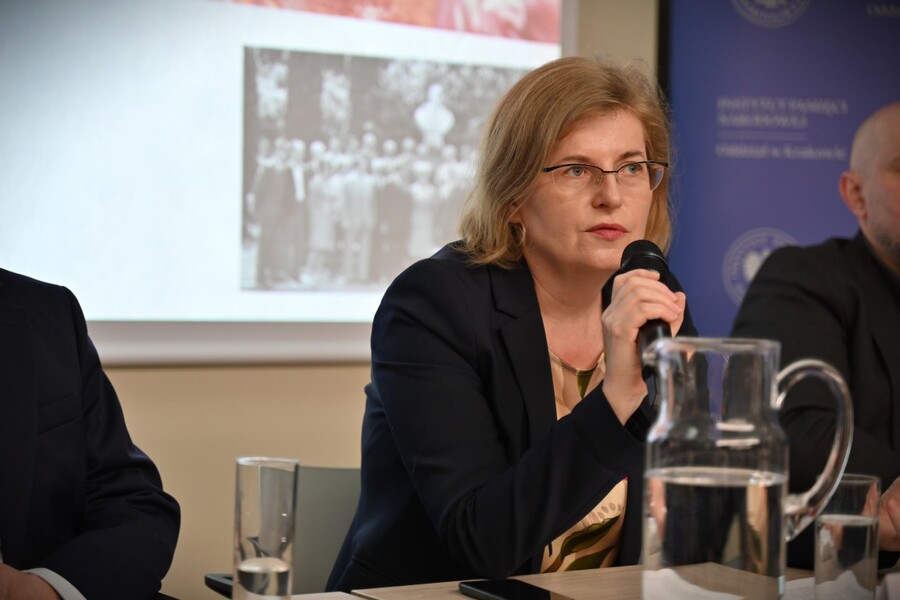 Konferencja naukowa „Poza regulaminem, poza służbą, poza prawem. Codzienność, praktyki nieformalne i życie pozazawodowe funkcjonariuszy SB w latach 1956-1990”. Fot. Żaneta Wierzgacz (IPN)