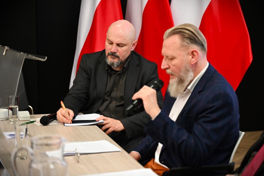 Konferencja naukowa „Poza regulaminem, poza służbą, poza prawem. Codzienność, praktyki nieformalne i życie pozazawodowe funkcjonariuszy SB w latach 1956-1990”. Fot. Żaneta Wierzgacz (IPN)