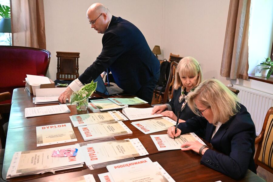 Finał konkursu ziemiańskiego w Goszycach. Fot. Janusz Ślęzak (IPN)