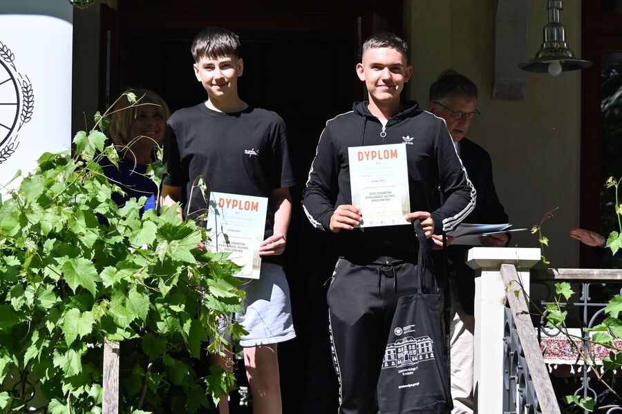 Finał konkursu ziemiańskiego w Goszycach. Fot. Janusz Ślęzak (IPN)