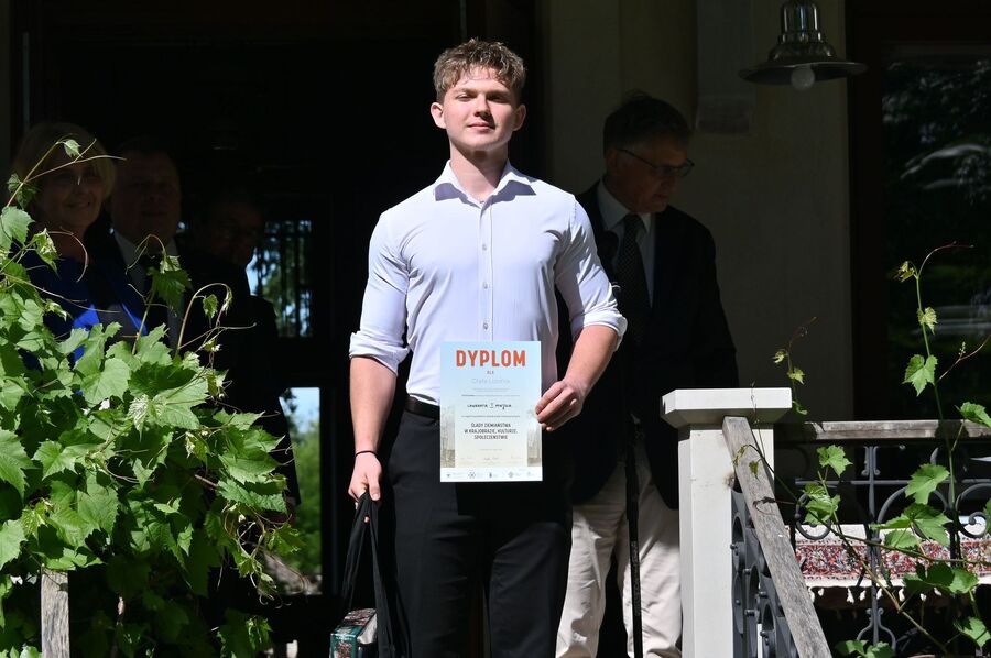 Finał konkursu ziemiańskiego w Goszycach. Fot. Janusz Ślęzak (IPN)