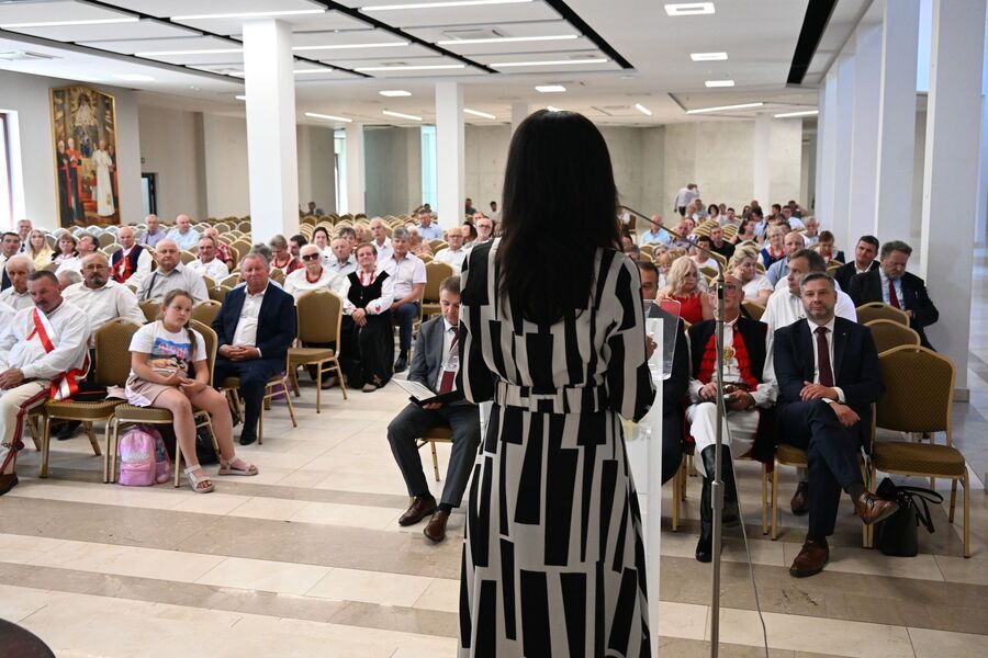 Kraków. Uroczystości z okazji 45-lecia rolniczej „Solidarności”. Fot. Janusz Ślęzak (IPN)