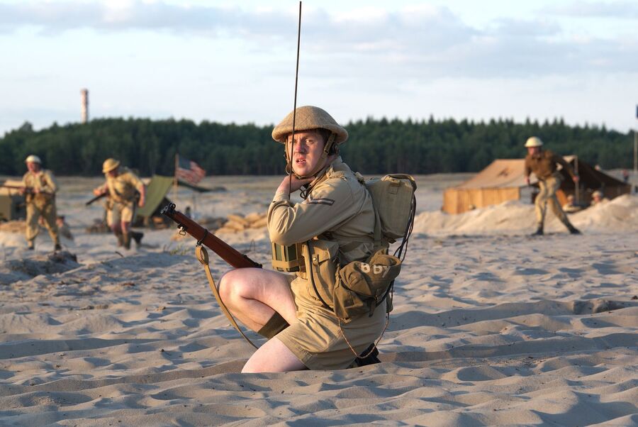 Tobruk 1941. Plenerowe wydarzenie na Pustyni Błędowskiej. Fot. Filip Musiał (IPN)