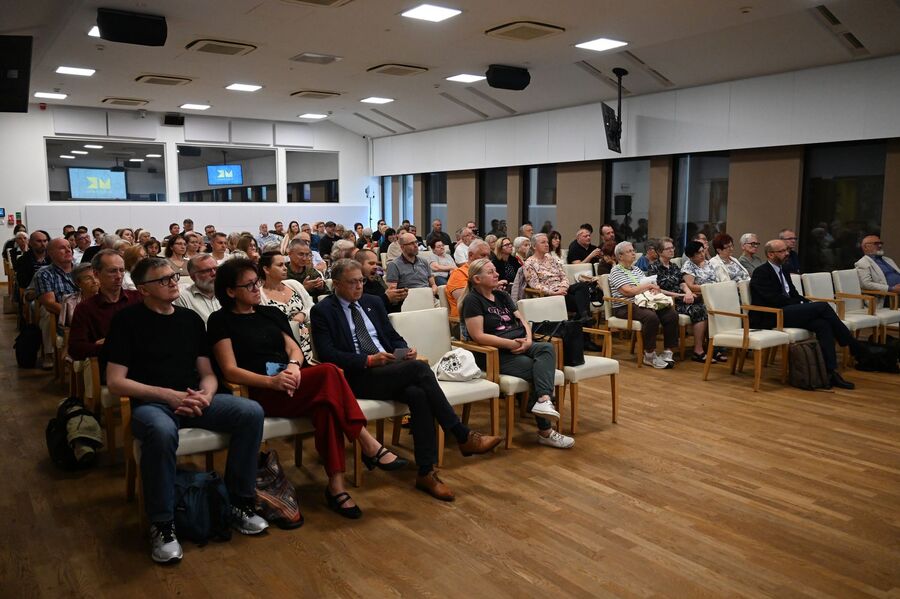 O ludobójstwie ukraińskich nacjonalistów na Polakach. Spotkanie w Krzysztoforach. Fot. Janusz Ślęzak (IPN)