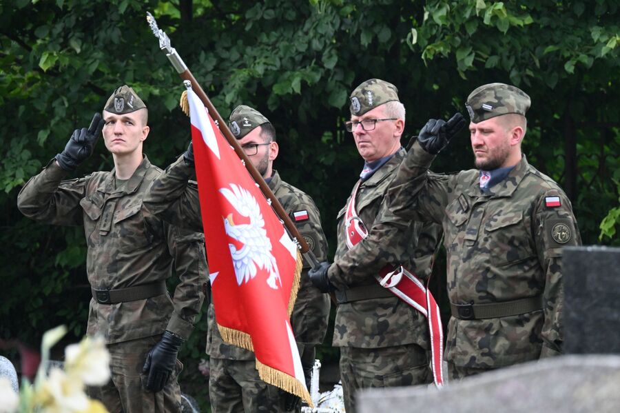 Dzień Walki i Męczeństwa Wsi Polskiej. Uroczystości w Liszkach. Fot. Janusz Ślęzak (IPN)