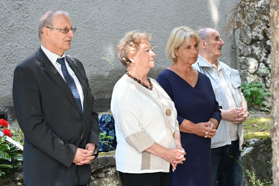 Uroczystość w 82. rocznicę wymordowania robotników niemieckiego obozu pracy „Liban” w Krakowie. Fot. Janusz Ślęzak (IPN)