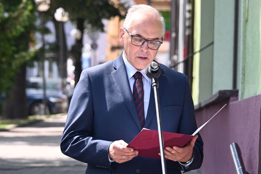 W Miechowie odsłonięto tablicę Apoloniusza Józefowicza i Stefana Miłkowskiego. Fot. Janusz Ślęzak (IPN)