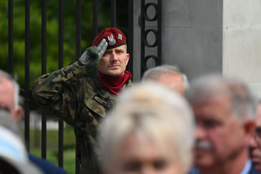 W Miechowie odsłonięto tablicę Apoloniusza Józefowicza i Stefana Miłkowskiego. Fot. Janusz Ślęzak (IPN)