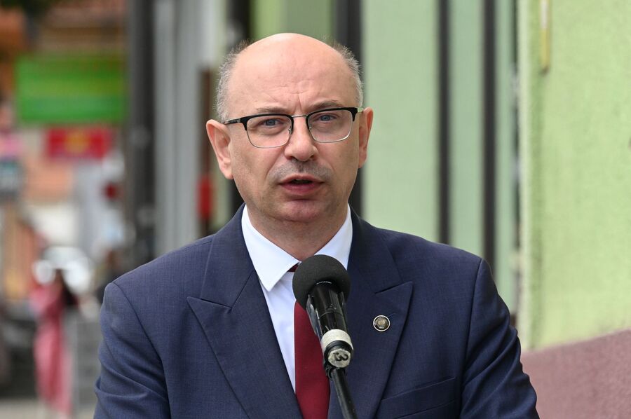 W Miechowie odsłonięto tablicę Apoloniusza Józefowicza i Stefana Miłkowskiego. Fot. Janusz Ślęzak (IPN)