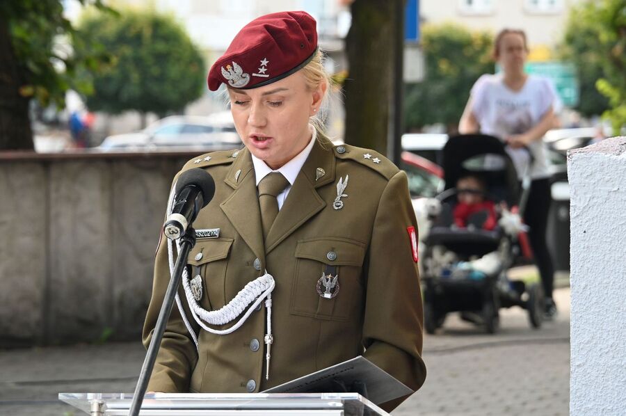 W Miechowie odsłonięto tablicę Apoloniusza Józefowicza i Stefana Miłkowskiego. Fot. Janusz Ślęzak (IPN)