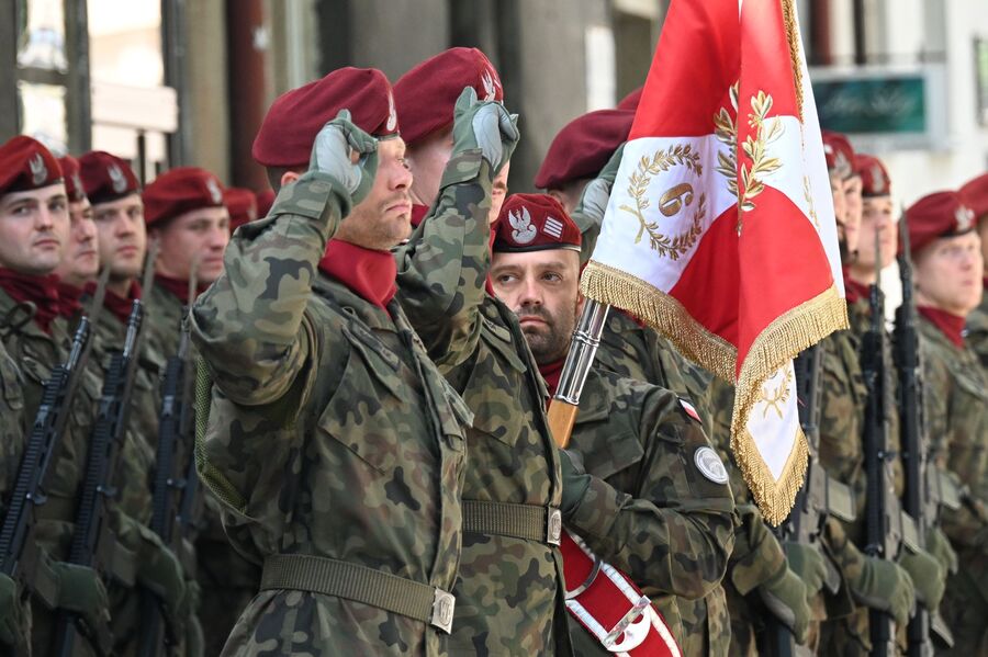 W Miechowie odsłonięto tablicę Apoloniusza Józefowicza i Stefana Miłkowskiego. Fot. Janusz Ślęzak (IPN)