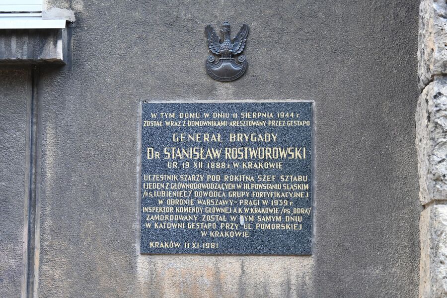 Kraków. 82. rocznica śmierci gen. Stanisława Rostworowskiego oraz Jadwigi i Zygmunta Karłowskich. Fot. Janusz Ślęzak (IPN)