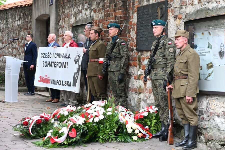 Uroczystości w 80. rocznicę rozbicia komunistycznego więzienia św. Michała w Krakowie. Fot. Janusz Ślęzak (IPN)