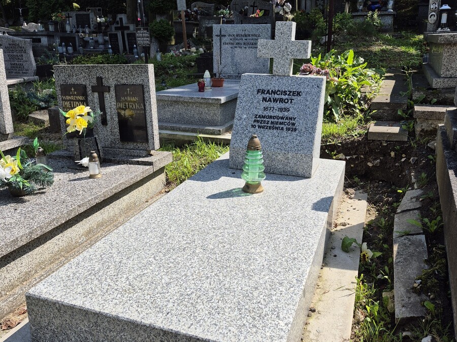 NAWROT PO