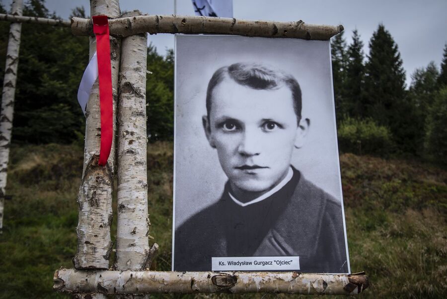 Uroczystość na Hali Łabowskiej. Fot. Agnieszka Masłowska (IPN)