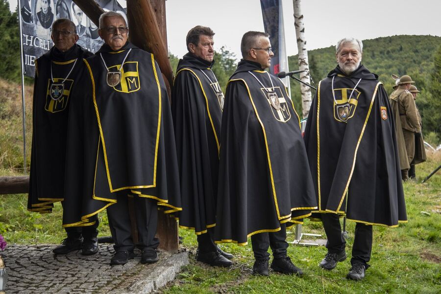 Uroczystość na Hali Łabowskiej. Fot. Agnieszka Masłowska (IPN)