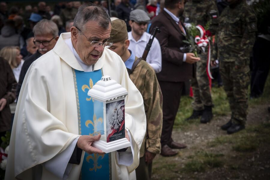 Uroczystość na Hali Łabowskiej. Fot. Agnieszka Masłowska (IPN)