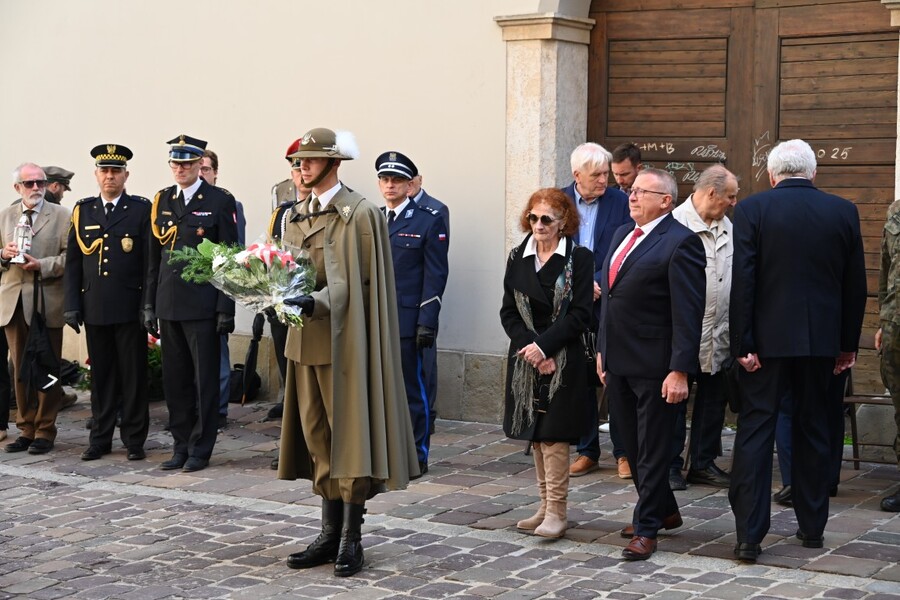 Uroczystość upamiętniająca skazanych przez komunistów działaczy WiN i PSL. Fot. Żaneta Wierzgacz (IPN)