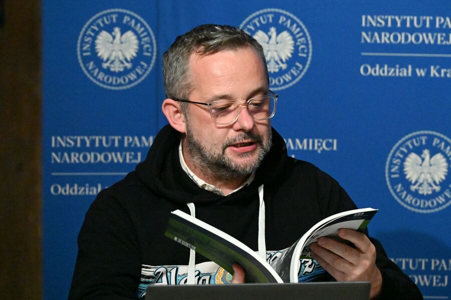 Archiwalna środa o klubie sportowym Hutnik. Fot. Janusz Ślęzak (IPN)
