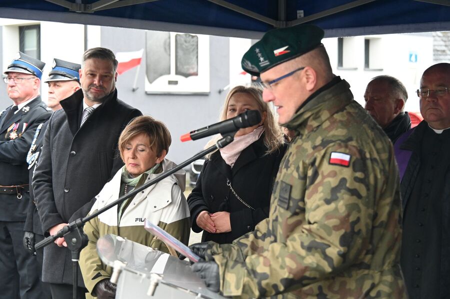 Rzeszotary. Uroczystości upamiętniające ludowców zamordowanych przez komunistów. Fot. Janusz Ślęzak (IPN)