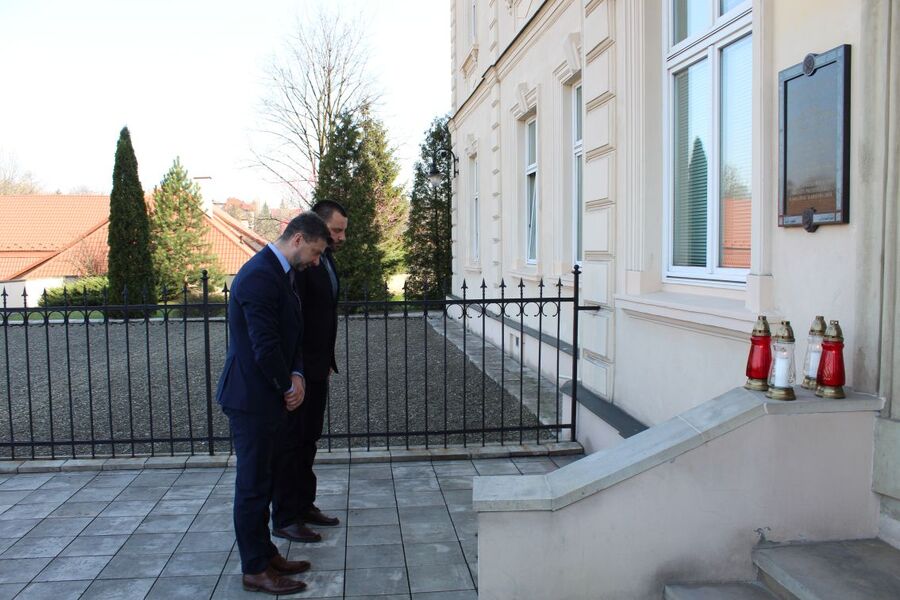 Wieliczka. Uroczystości w ósmą rocznicę katastrofy smoleńskiej