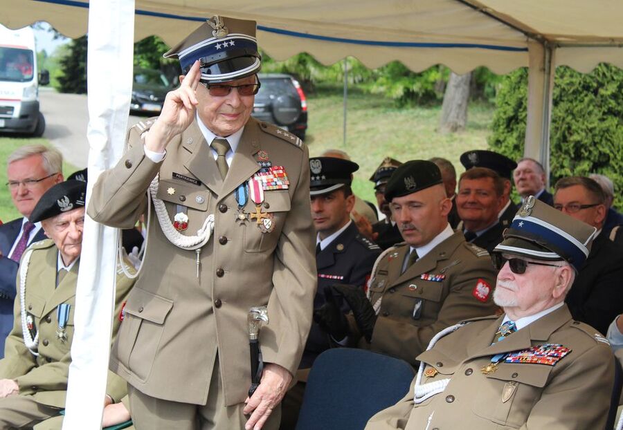 Zlot Dam i Kawalerów Orderu Virtuti Militari w Racławicach